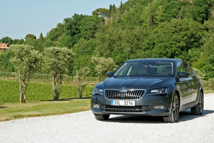 Már rendelhető a mutatós 3. generációs Superb, júniustól pedig átvehető