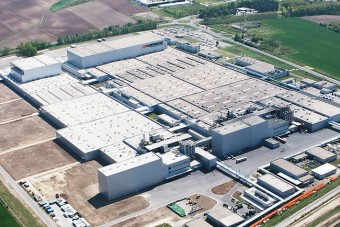 Évi 19 millió abroncs Rácalmásról