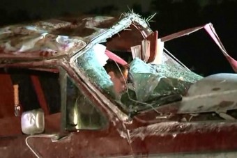 A szélvédőből vágták ki a hölgyet