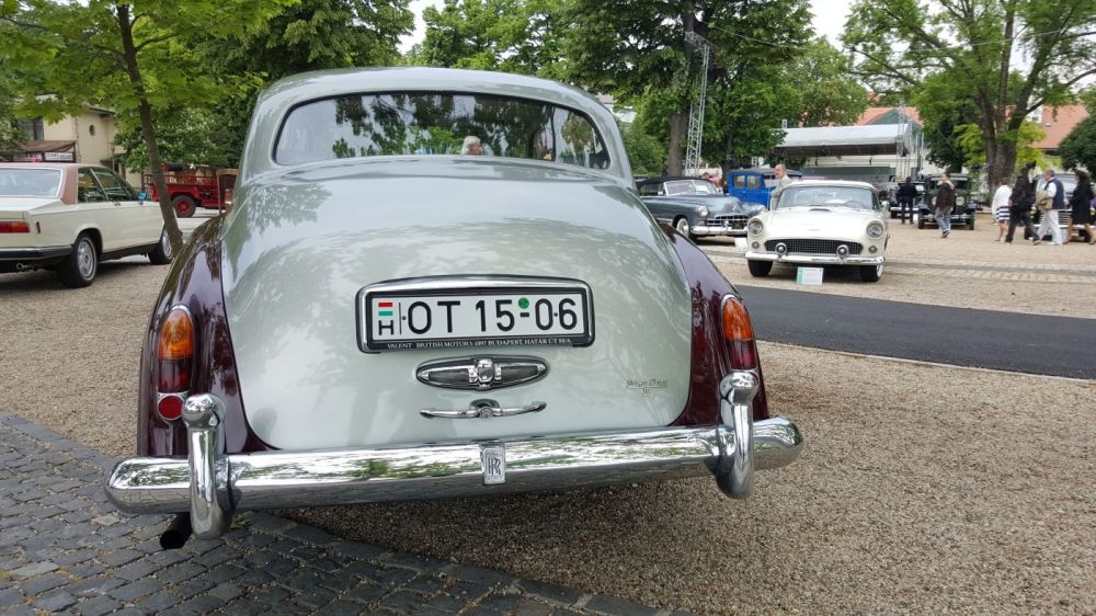 Három BMW, ami előtt térdre rogytunk a Balatonnál 38