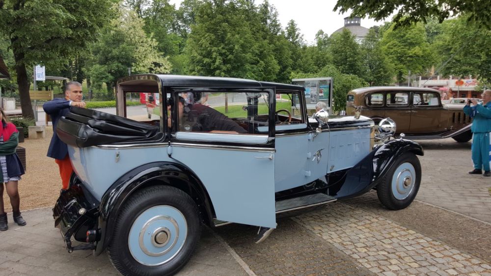 Három BMW, ami előtt térdre rogytunk a Balatonnál 77