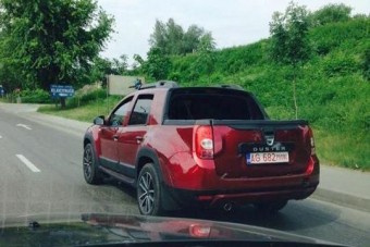 Mégis jön a Dacia Duster pickup
