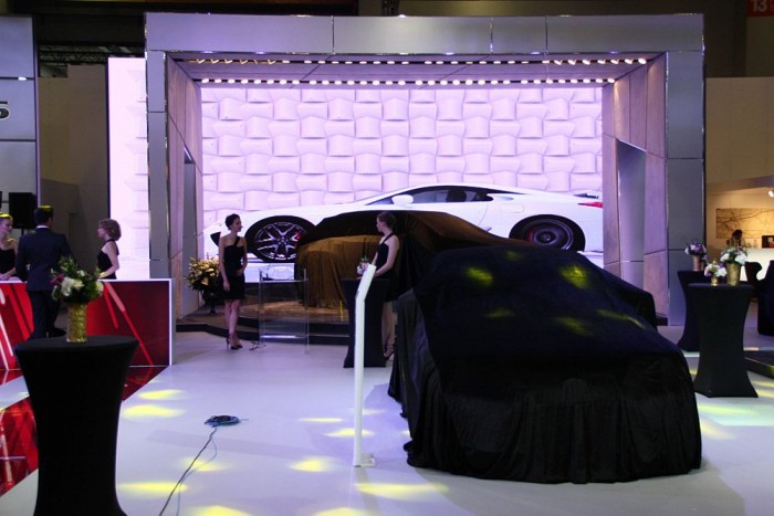 Törökország egy végtelen Monty Python jelenet 11 | Vezess Fura, ovális kerekek a Lexus alatt