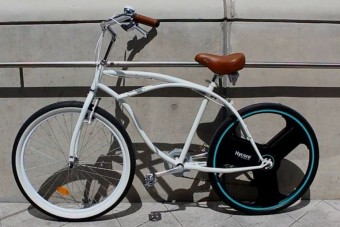 Így lesz villanybiciklid egy kerékcserével