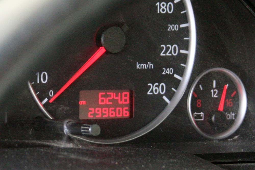 299 606 km 12 évesen. Ez a dízel Audi egyáltalán nem nem futott sokat