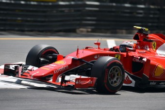 F1: Räikkönen kiakadt Ricciardo manőverén