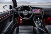 VW Golf: jövőre már mutogathatsz az autódnak 27