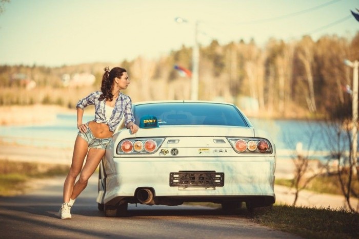 Forró az utastér, vetkőznek a hölgyek 19