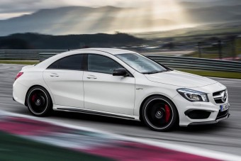 Jöhetnek az elektromos AMG-k, de nem úgy...