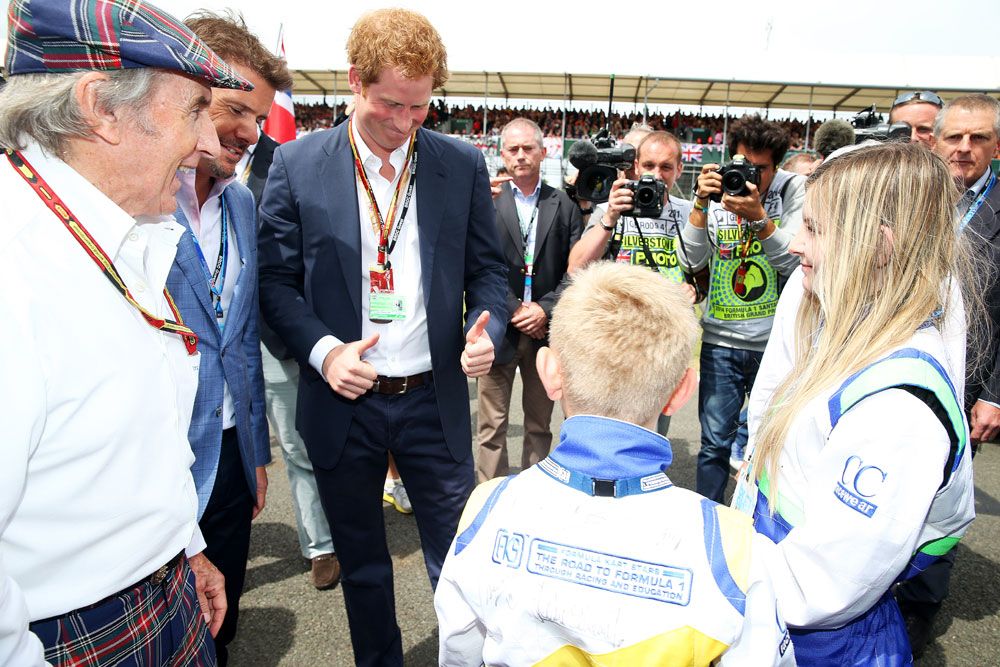 F1: Hamiltonnak csak a győzelem jó Silverstone-ban 18