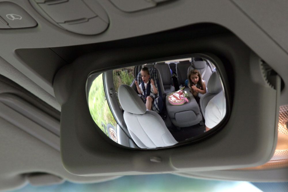 73097_599028_1000x700.jpg | Vezess | Vezess Ne álljunk neki megnevelni a tahókat. Gondoljunk a családra, akik hátul ülnek vagy hazavárnak!