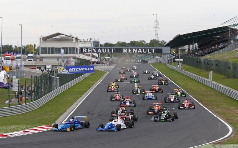 Hétvégén újra Renault-buli a Hungaroringen! 7