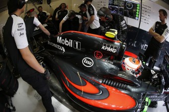 F1: A Mercedes megértésében bízik a McLaren