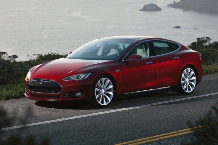 Megjelent a Tesla Magyarországon 7 Megjelent a Tesla Magyarországon 7