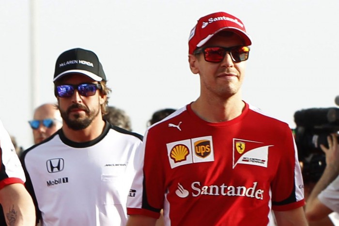 Az F1-főnökök leborultak Hamilton előtt 5