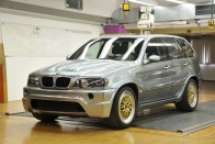 Egy BMW X5, amit csak őrült mérnökök készíthettek 13