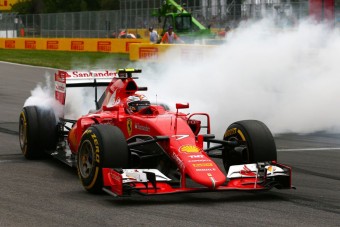F1: Räikkönennek nincs pardon