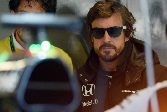 F1: Alonso leamatőrözte a McLarent