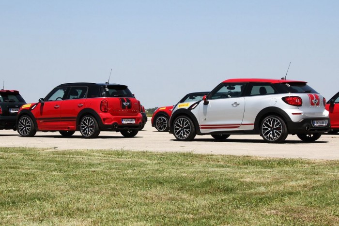A legerősebb MINI 7 | Vezess Többféle MINI modell várta a gyötrést