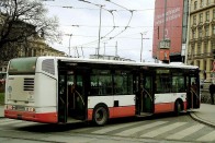 Teljes identitás zavar, a Csehországban készülő Irisbus Citelisekre időnként még felkerült a Karosa-felirat is