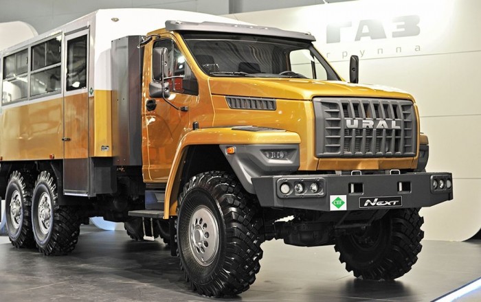 Az Ural Next első tengelyének terhelését megnövelték, ennek köszönhetően a hasznos teherbírás is nagyobb lett 