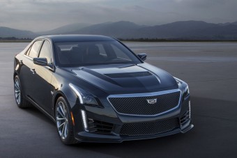 Új ellenfeleket kapnak Európa szuperszedánjai