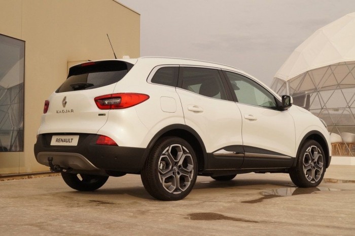 A Qashqainál nyurgábbnak, befejezettebbnek tűnik a Kadjar formája