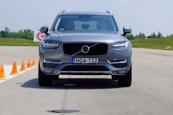 15 millióért mérik a legnagyobb Volvót