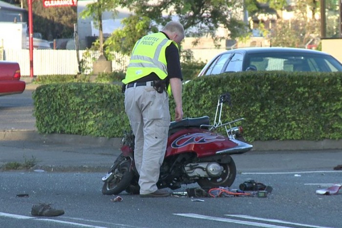 Tibi börtönbe megy, pedig csak 4 másodpercet vezetett 5 | Vezess A cikkben szereplő fotók illusztrációk, robogós balesetek helyszínein készültek