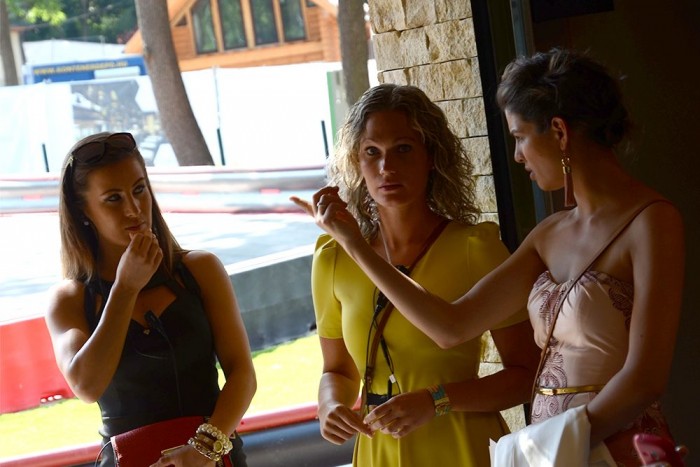 Ördög Nóra annyira a toppon van, hogy sokkal többen legeltették rajta a szemüket, mint a szépségkirálynőkön.