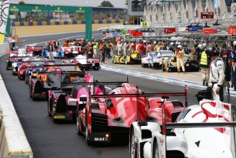 Forma-1-es autókat Le Mans-ba?