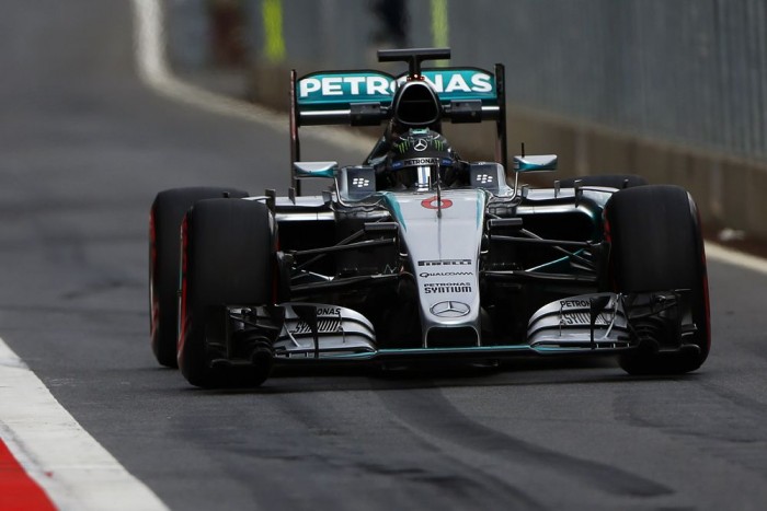 F1: Hamilton bulizott a tesztelés helyett 6 | Vezess F1: Hamilton bulizott a tesztelés helyett 6