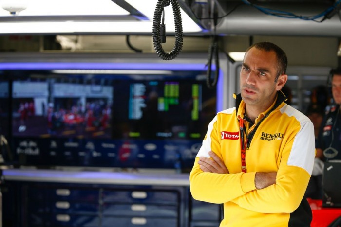 F1: A Renault év végén dönt a folytatásról