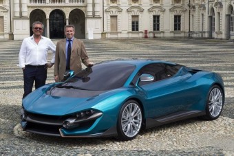 Hibrid sportkupé Olaszországból