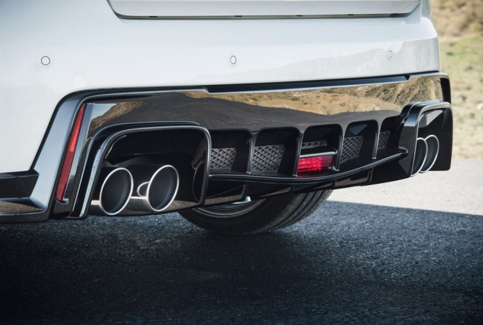 A hondások új szerelme: Civic Type-R 19 | Vezess A hangja cseppet sem fülsértő, de Mugenék nyilván már dolgoznak a megoldáson