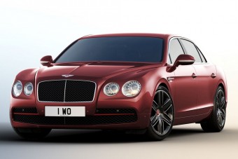 Amikor a luxuslimuzin sportautónak öltözik