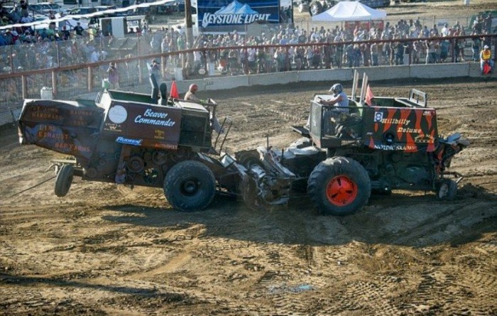 Így zúzzák le a kombájnokat Amerikában