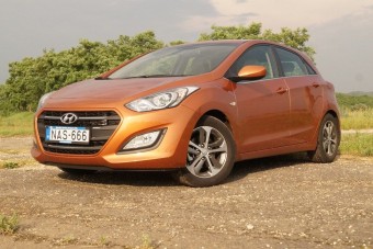 Az új automatával még jobb a dízel i30