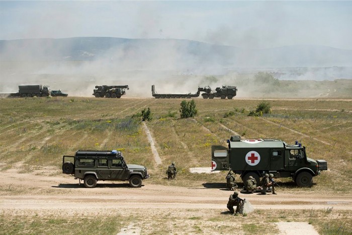 Több száz katonai és harci jármű Várpalotán – fotók 6