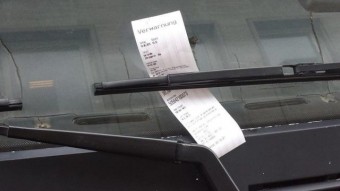 Műalkotás kapott parkolási csekket Németországban