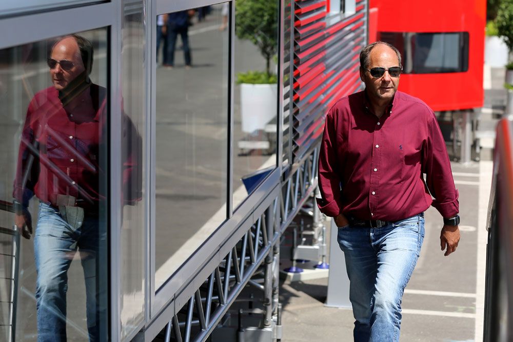 F1: A Red Bull a nyári szünet előtt dönt a jövőről 34