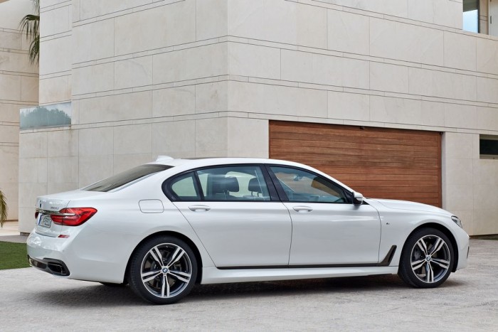 Mégis jöhet a BMW M7? 2 Mégis jöhet a BMW M7? 2