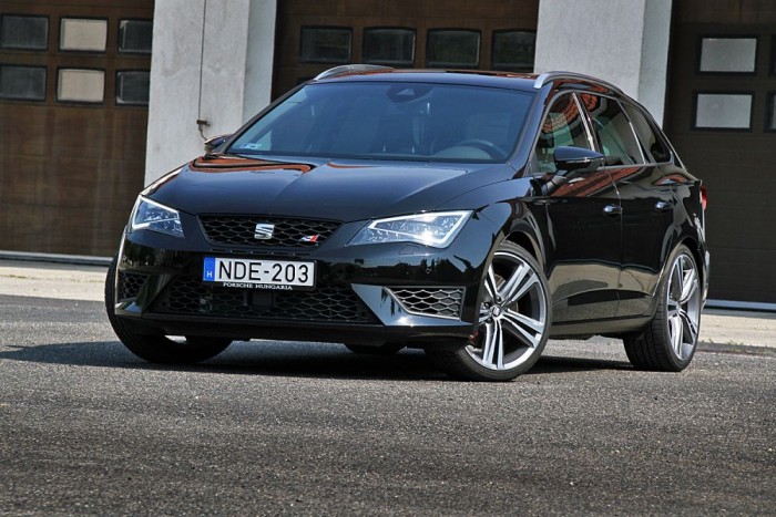 Őrült spanyol: SEAT Leon ST Cupra 10