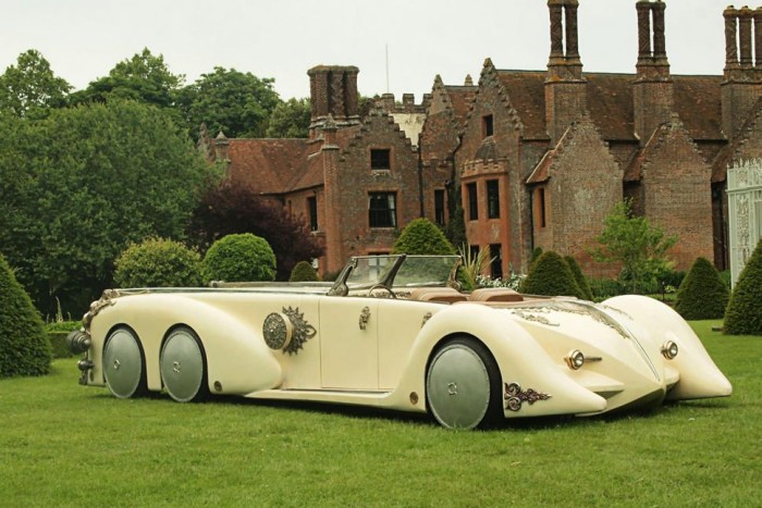 Egész olcsón eladó Nemo kapitány autója 5