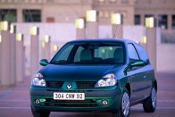 A modern Clio többet eszik, mint a 30 éves Opel 2