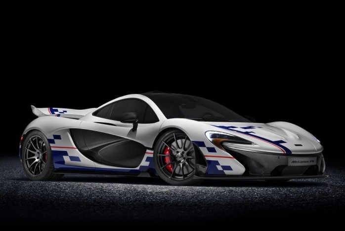 A Professzor színeiben pompázik a hibrid szupersportkocsi 6