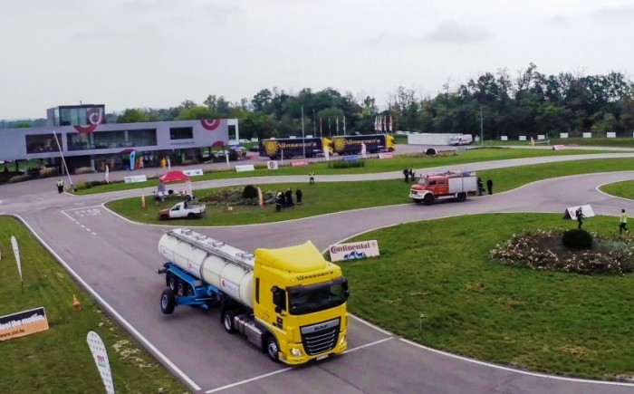 Megint keresik a legjobb magyar kamionsofőrt