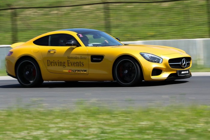 AMG-nap: 500 lóerő felett a Hungaroringen 11 | Vezess Alapáron is 45 millió az 510 lóerős Mercedes AMG GT S