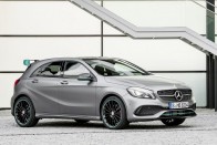 Megújult a legkisebb Mercedes 67