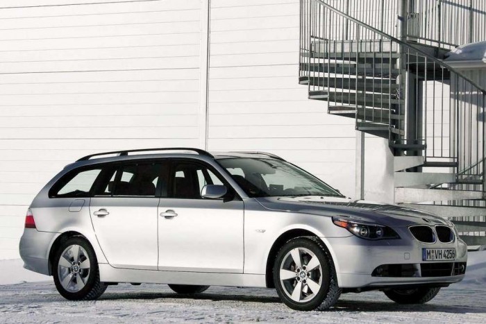 Konstrukciós hiba miatt perelik a BMW-t